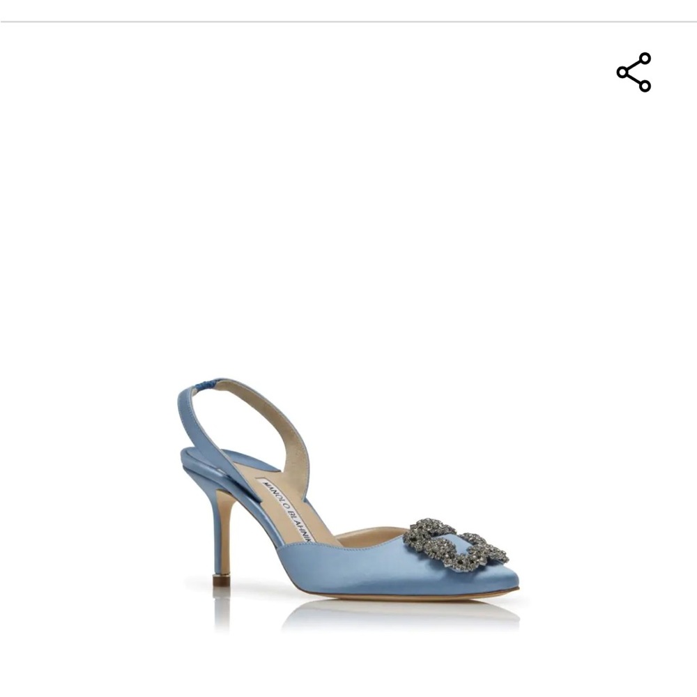 Hangisli Manolo Blahnik Light Blue Satin Jewel Buckle Slingback
